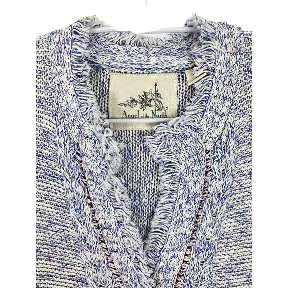 Angels of the North Woman's Small Two-Toned marbled blue white Woven Blazer - Picture 2 of 15